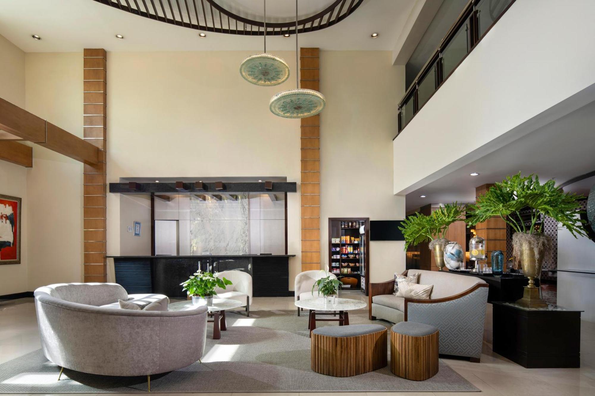 Hodelpa Garden Court Hotel Santiago De Los Caballeros Exterior photo